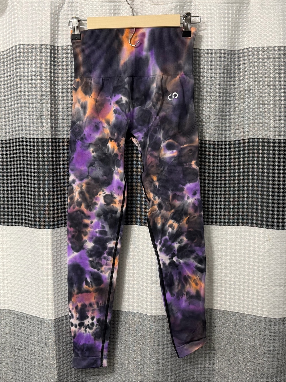 Curves N CombatBoots Halloween contour leggings